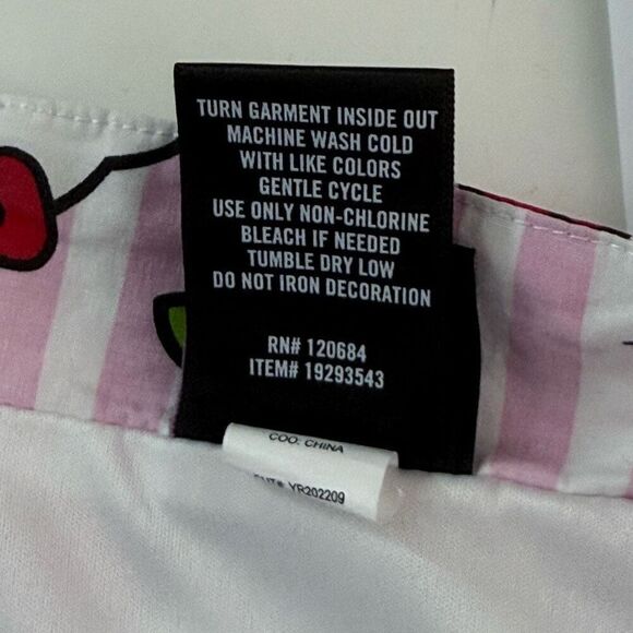 Her Universe Hello Kitty Cotton Spandex and Lace Skirt - Women’s US 5x - Picture 8 of 8